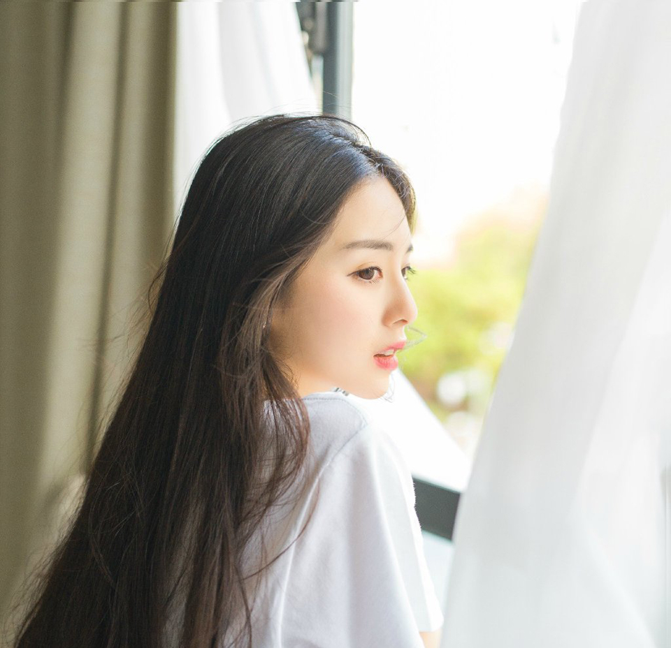 陈到也皱了皱眉，看着伏德，并没有看出什么异状，摇了摇头：“或许吧，这只是个假设。”